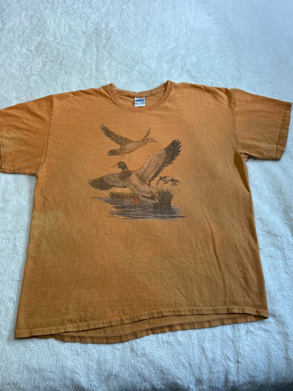 Gildan Brown Short-Sleeve Tee with Duck Graphic